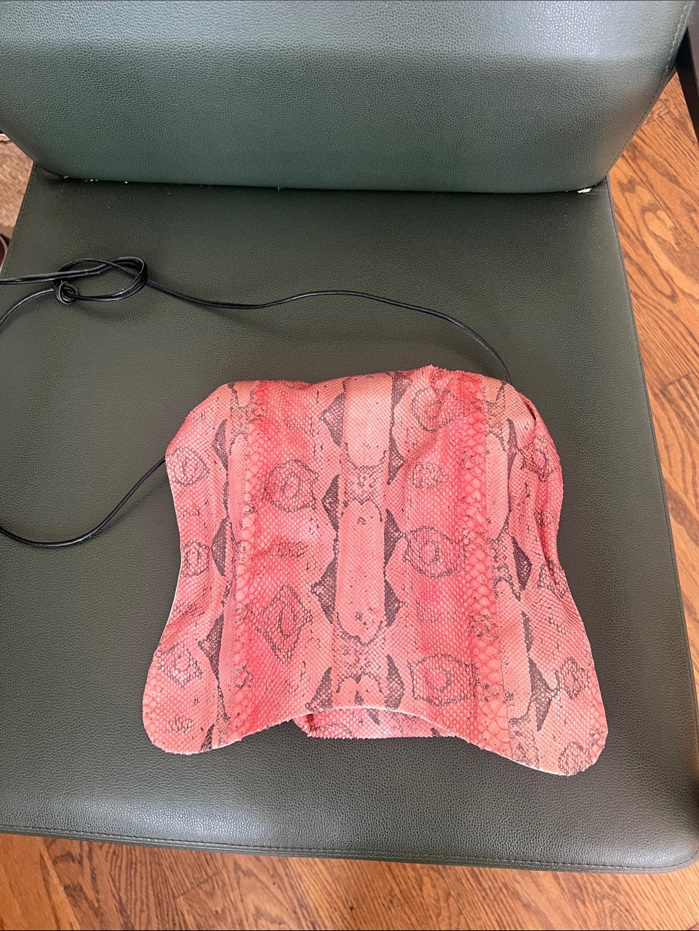 VINTAGE Pink Snakeskin Bag
